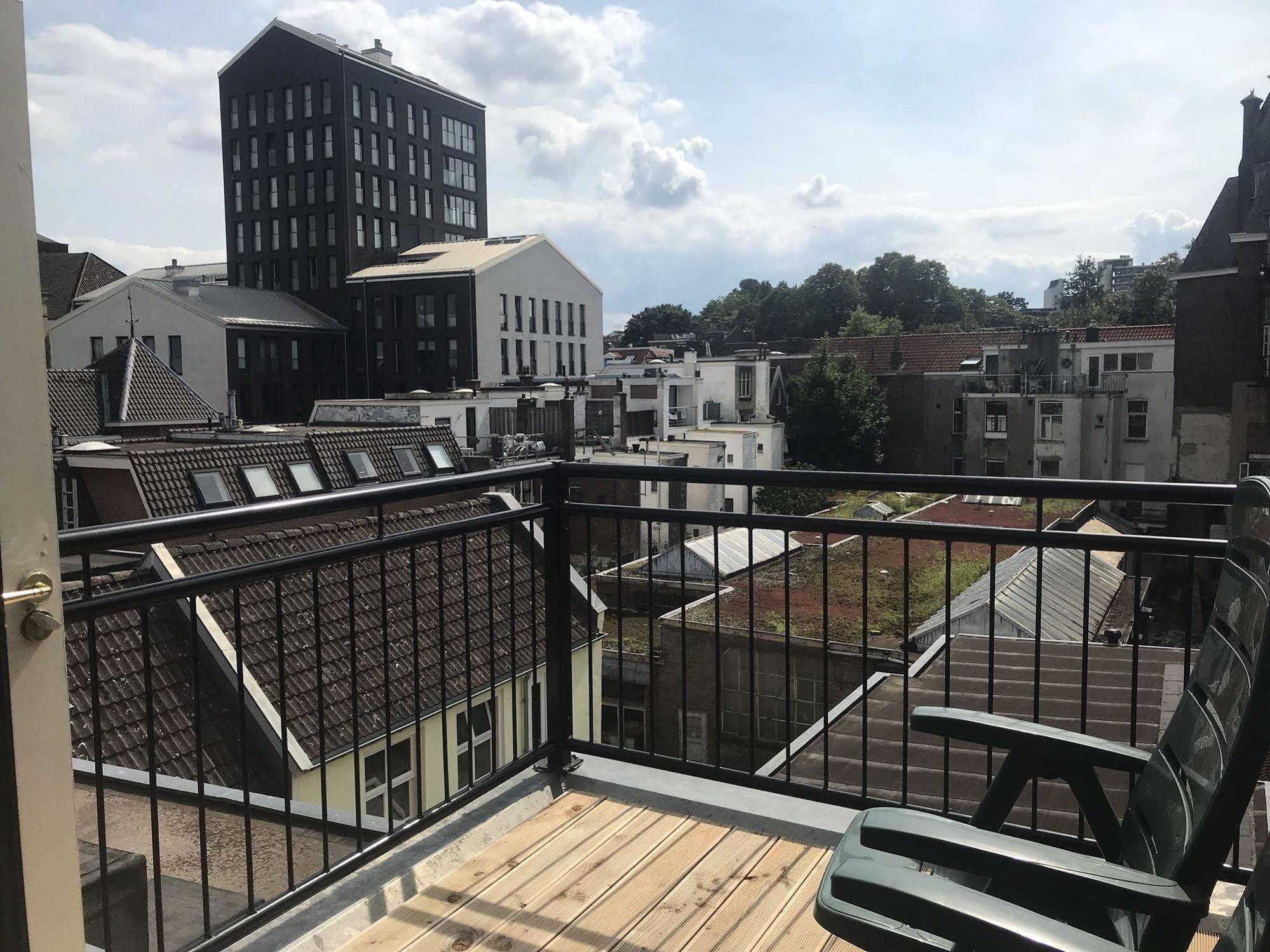 De Gulden Waagen Hotell Nijmegen Eksteriør bilde